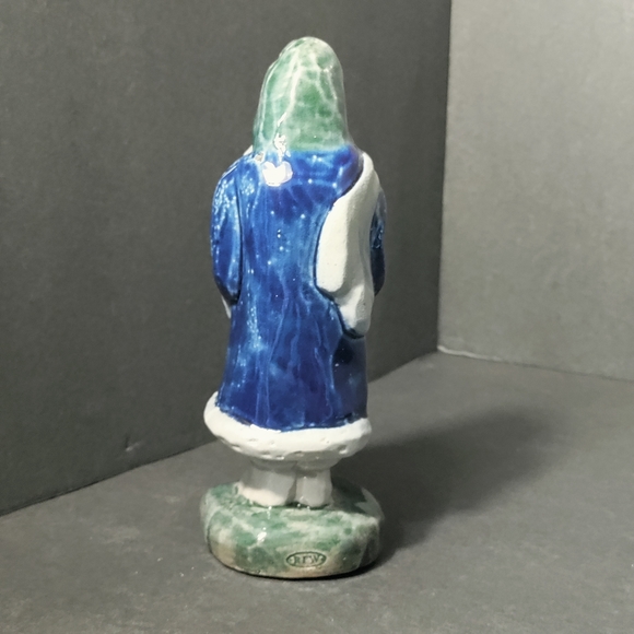 🎄ROWE POTTERY WORKS FIGURINE⭐ - Picture 3 of 8